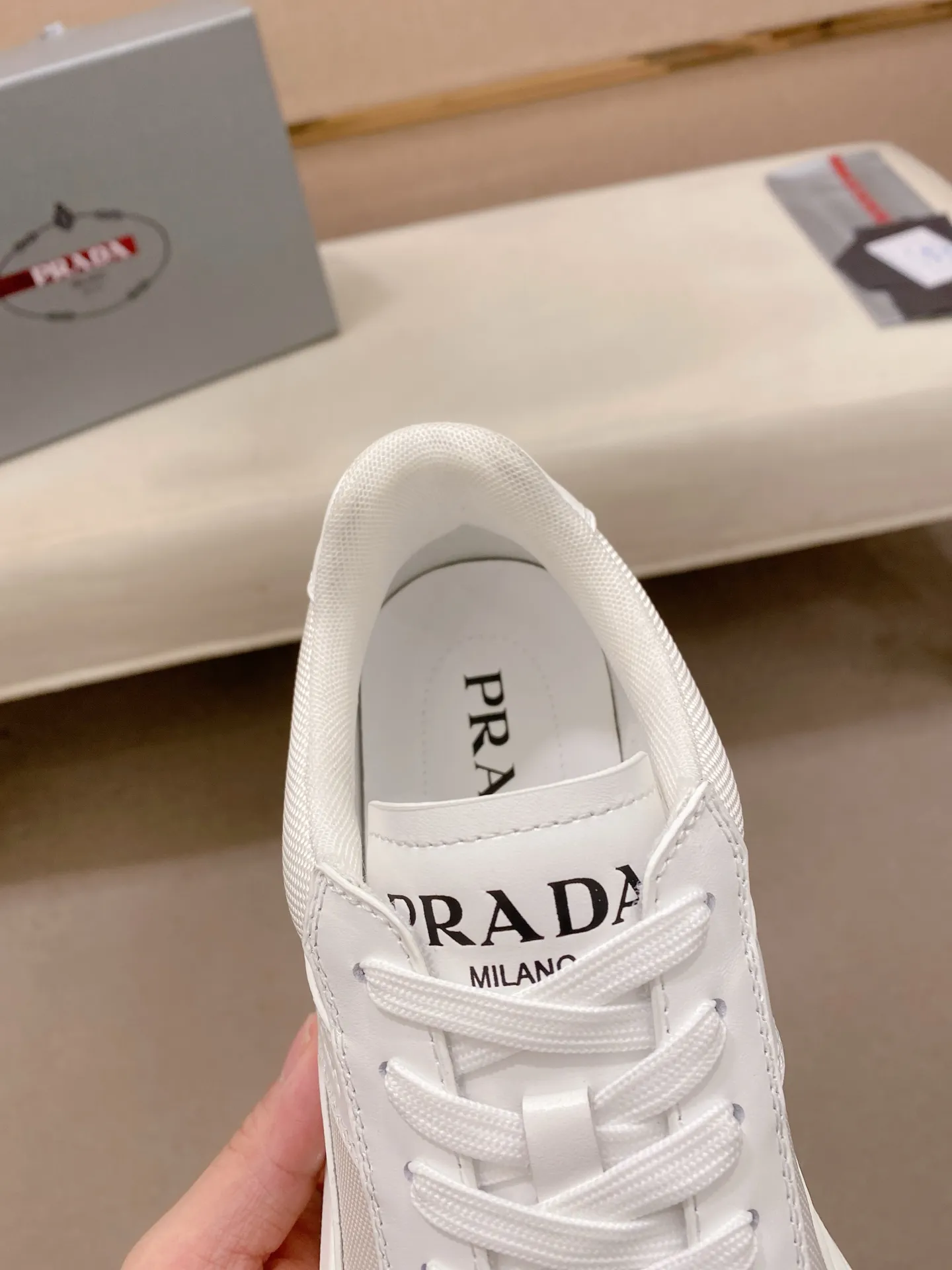 Factory price 600💰 ✔️✔️✔️High version High-quality new PRADA (Prada) counters are on the market at the same time, new men's shoes, 😘fabrics imported first-layer cowhide with waterproof materials, purely handmade. Lining: Full cowhide lining. 👍🏿 High-end ☄️ air-cushion molded anti-slip rubber outsole, exquisite lines, simple and elegant, comfortable and high-end for leisure travel. Code number: 38 to 45